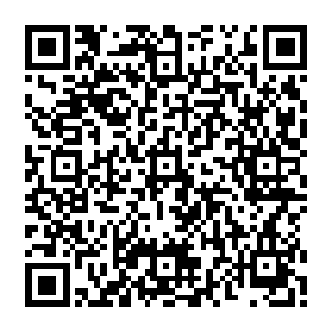 只不过为了适应这衬漠地区的混战给他换成了全尺寸的标准步枪还携带了榴弹发射器二维码生成