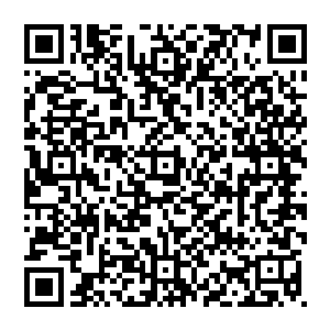 可凭他如今的实力 只要是需要美女 那绝对是数之不尽的 而且他本性也格外痴情 从他灭了茅山就能看出來二维码生成