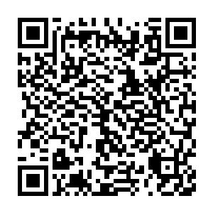 可手下与手下的地位也是完全不一样的……宋毅老早之前就投降了秦方二维码生成