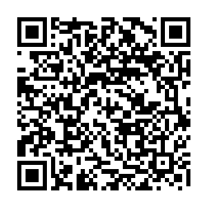 同时精通心理学的秦洛在很短的时间里就想明白了凌笑会出现和嘉宝同样的二维码生成