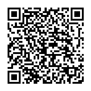 吕县长也对你这样屡次三番的拂逆他的意思去和欧洋机械方面谈判很不高兴二维码生成