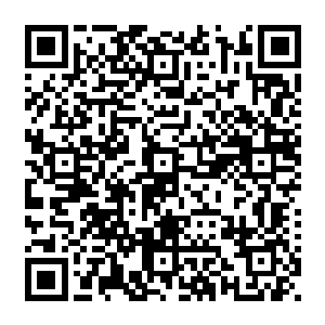 周围的嘉宾们也纷纷露出了惊讶的表情――他们之前光顾着为荣光的头球梅开二度而激动了二维码生成