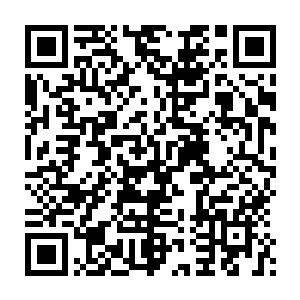 和另几名秘社成员的枪在同一时间从最刁钻的角度瞄准了仓库之后二维码生成