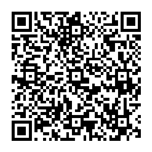 哪怕到现在他们也没搞清楚熊孩子到底是用什么方式躲开这芊芊同心结并且重创了他们的二维码生成