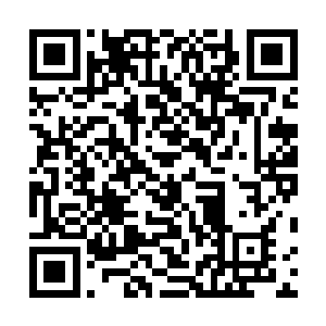 噼里啪啦的粉碎中……石松云消耗了自己几乎全部的罡气二维码生成