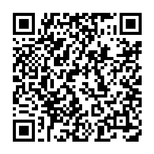 因为无论是谁在仓促之间是不可能弄出来这么一份详尽无比的名单来的二维码生成