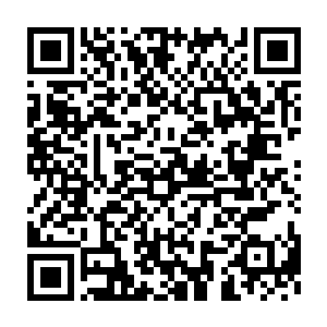 在感情和身体上的联系都会使得父母自己的生活方式发生极大的转变二维码生成