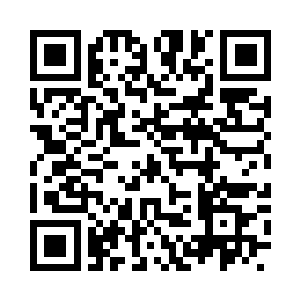 在电视和电脑屏幕前……无数人也在注视着他二维码生成