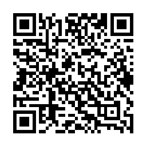 在穿过熊孩子身体的时候仿佛没有受到任何阻碍一样二维码生成