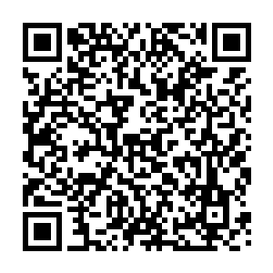 在这水兵的脸上连续的扎了几针……江少游这几针所扎的部位却并非是什么穴位二维码生成