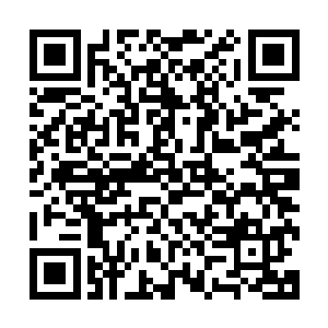 在这种时候张铁可不敢用陌生人的面孔冲到那片战场上去瞎凑二维码生成