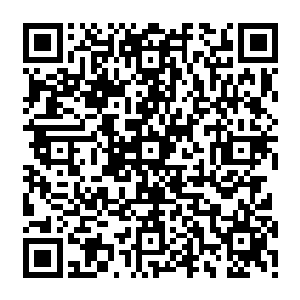 在金銮殿上被南宫墨池打了居然还是不追究……父皇什么时候变得这么……这么窝二维码生成