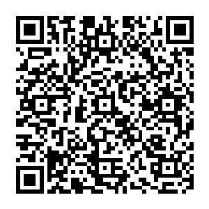 地面坚硬的石头都被那可怕的力量碾压成了粉末……尽管它们看起来还是那样的完整无缺二维码生成
