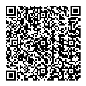 大手横渡虚空 好似将下方众人全部抓在了手心 但见他另一只手竖在嘴边 轻轻吐出一个光圈 一瞬间 场面气息顿时变换二维码生成