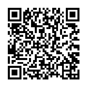 失去了意识的林封谨却是嘴角露出了一抹淡淡的微笑二维码生成