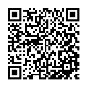 她现在感觉到自己当时的确是低估了这种心理障碍的复杂程度了二维码生成