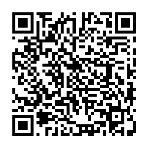 如果仅仅是因为你的一句恐吓我就把人给放掉的话――传出去会不会让人笑话二维码生成