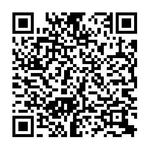 孟奇没指望乔装打扮非专业水准的情况下能瞒过曾经与自己面对面的瞿九娘二维码生成