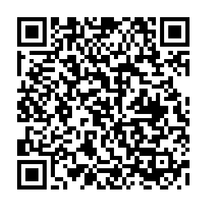 守在医院的那两名警察也不知道安风用了什么办法守了几天以后就没再来了二维码生成