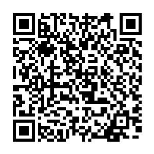 安格尔的爷爷白文才领着兄弟姊妹几个服侍白老爷子回去午休后走了出来二维码生成