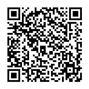 完全忽视了身旁若相离他们直抽抽的嘴角和对面闻言挂满黑线的六十岛人二维码生成