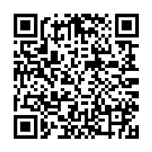 实际上是靠着他的上臂――这个姿式其实不怎么舒服二维码生成