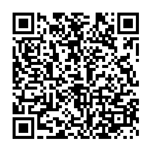 将一枚枚沉重的炮弹轰开她们在内陆因黄脉守旧封闭而形成的心灵迷雾二维码生成