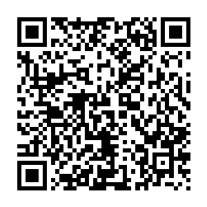 小汤哥仨的脸顿时就变得相当难看了……这根本就是在打他们哥仨的脸二维码生成