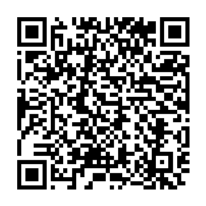 就在天之门挥舞着手上长剑猛地一剑洞穿了剧毒古咒所化的毒龙的瞬间二维码生成