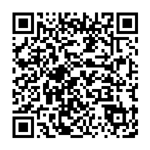 就在杨上将跟王世子在越城海军基地的指挥大厅内三言两语定下协议时二维码生成