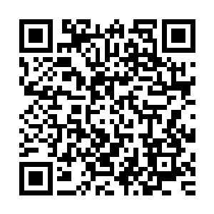 就感觉到腹部一阵剧痛……不但是他的护身毒罡瞬间便击散了二维码生成