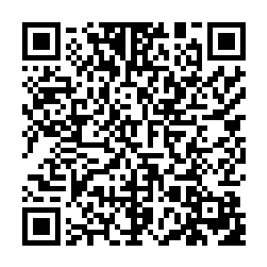 就是老金在张家界守了七八天才终于捕捉到的电闪雷鸣的景象――剪在这里二维码生成