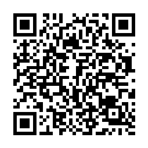 就证明没把自己放在眼里――他最讨厌别人不尊重自己了二维码生成