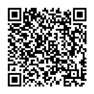尽管他们也知道哪怕是查出了假冒坤天之人的真实身份也起不到多大作用二维码生成