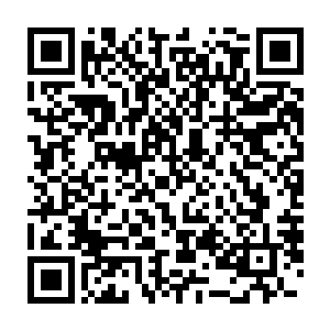 尽管杰克说这种化学烟幕弹在室外的环境下几乎发挥不出什么效果来二维码生成