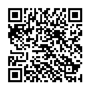 屠夫克里斯甚至在自己的脸书上发表了这样的一条留言二维码生成