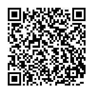已过而立之年的模样比起年轻时候更多了几分成熟男子的稳重气势二维码生成