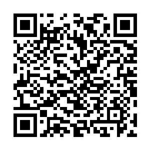 巴克也终于有机会在一座小城镇汽车旅馆安排洗澡换衣服二维码生成