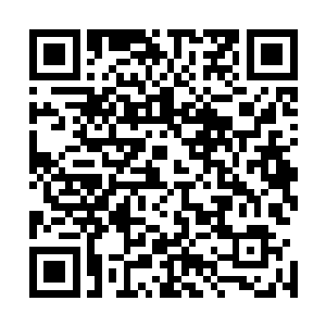 开到一个离开房的商务酒店大概一千多米的另外一家酒店旁二维码生成