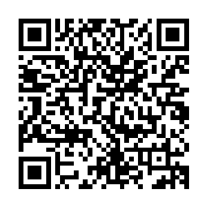 开始把更多的精力放到了电影学院课程的学习和对京戏的学习上二维码生成