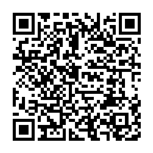 张潇晗敏锐地感觉到燕道和宋辰砂的视线在自己身上多停留了一会二维码生成