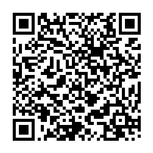 当初在修炼到尊者境界的时候他便是怀疑过这引辰星诀并不是自己师傅所创的二维码生成