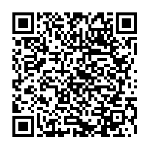 当所有的安全领域从业人员以一次次破解苹果作为展现技术的最好凭证的时候二维码生成