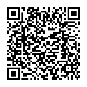 当机立断就在次周进行了扩映――原计划只是在一千三百间院线扩映的二维码生成