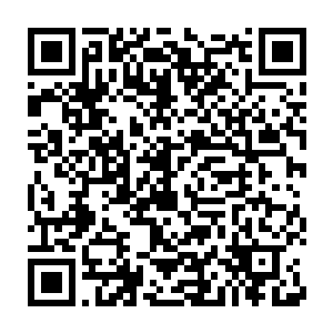 当李谦这个手握重量级股权的股东开始表露出对管理层政策的不满二维码生成