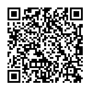 当然他很好奇为什么堂堂的息壤公爵会为了自己离开城堡千里迢迢的来到这里二维码生成