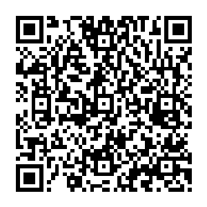 形成了最为美妙的共鸣……突破了原有的界限……她和丹尼尔在表演上简直是天生一对二维码生成