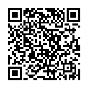 往主席台正中央林烽和秦嫣然所在的位置杀了过去二维码生成