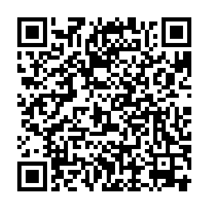 待到听到萧易竟然用那种极为无礼的话语和语气和曾小美说话的时候二维码生成