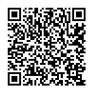 心里也不由得对刚才吩咐何大夫撤去止疼的药的决定产生了一丝动摇二维码生成